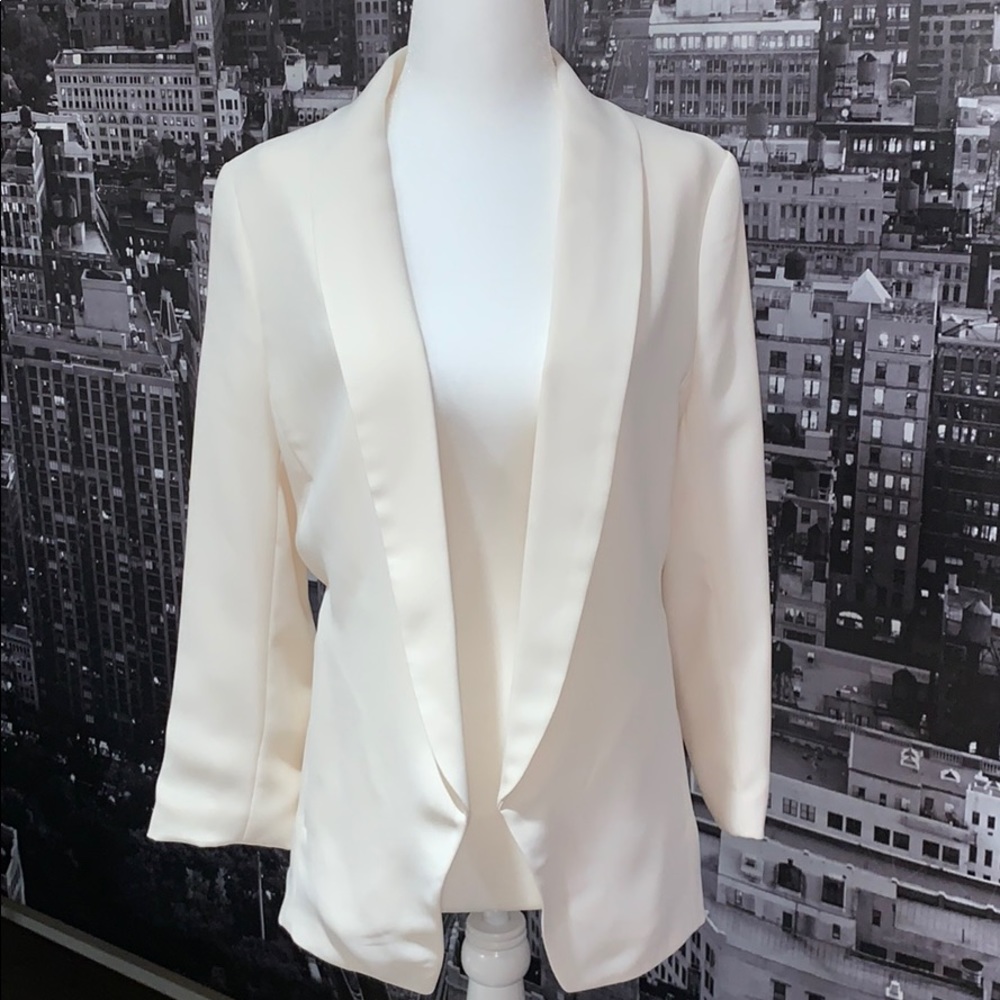 H&M Blazer; size US 6